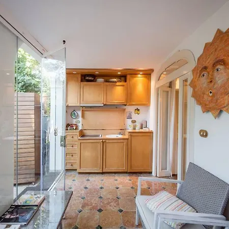 Apartment 23 Baci Capri