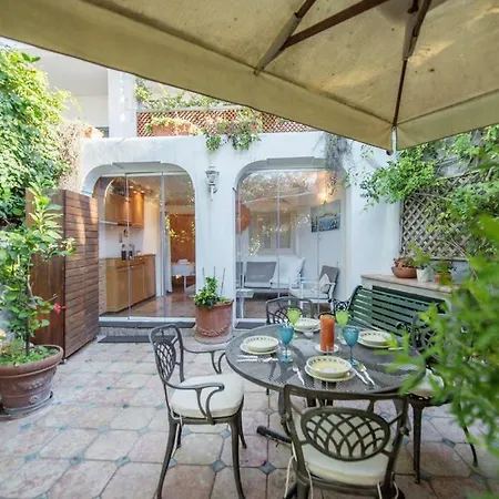 Apartment 23 Baci *